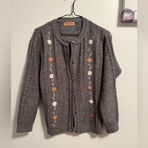 First Lady Cable Knit embroidered Cardigan- Medium PTP 19.5 inch